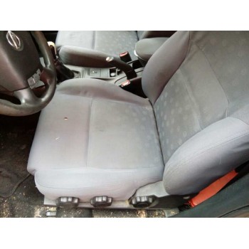 nissan primera berlina (p12) del año 2006