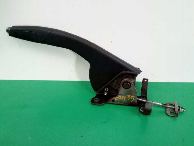 Recambio de palanca freno de mano para renault clio iv zen referencia OEM IAM 360103914R  