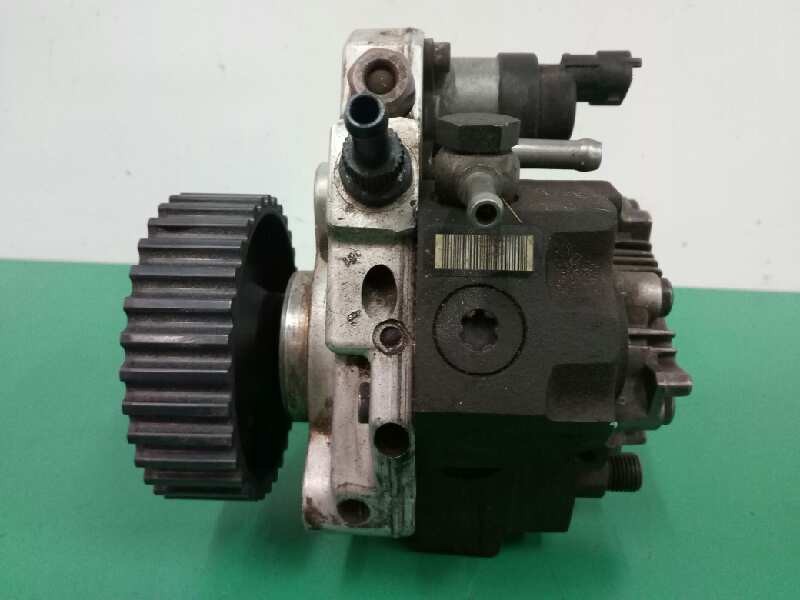 Recambio de bomba inyeccion para opel astra h berlina enjoy referencia OEM IAM 8973279240 0445010086 