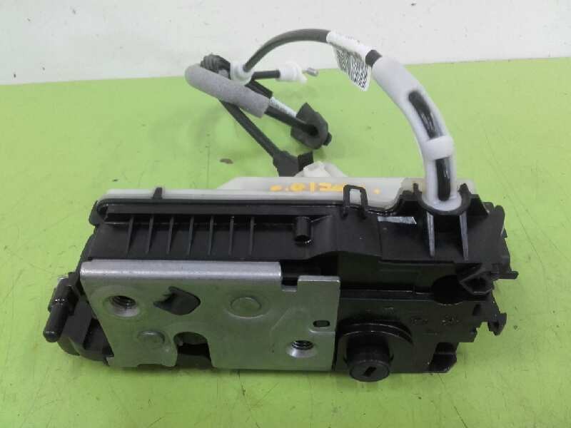 Recambio de cerradura puerta trasera derecha para peugeot 2008 (--.2013) gt line referencia OEM IAM 9812501180 Recambio de cerradura puerta trasera derecha para peugeot 2008 (--.2013) gt line referencia OEM IAM 9812501180