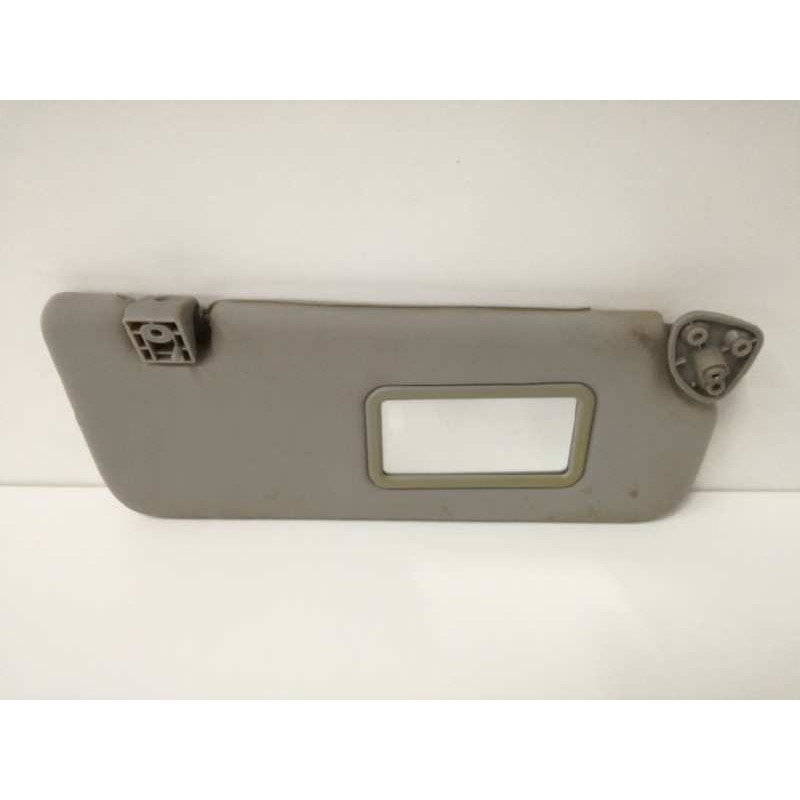 Recambio de parasol derecho para ssangyong kyron 200 xdi 2wd referencia OEM IAM   