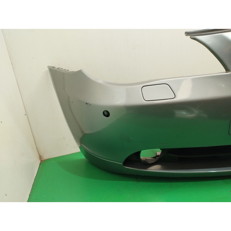 PARAGOLPES DELANTERO