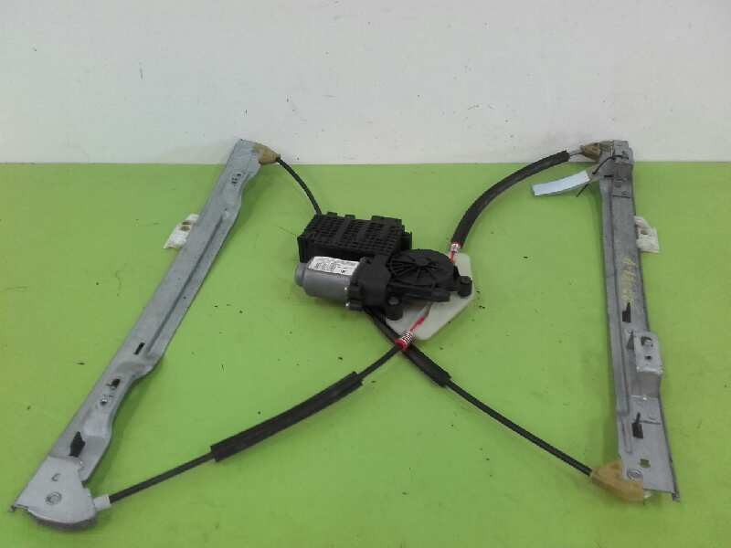 Recambio de elevalunas delantero derecho para citroën c4 grand picasso exclusive referencia OEM IAM 9682493680 9682495580 