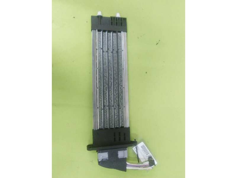 Recambio de resistencia calefaccion para citroën c4 grand picasso exclusive referencia OEM IAM A52102300 ELEMENTO CALEFACTOR 