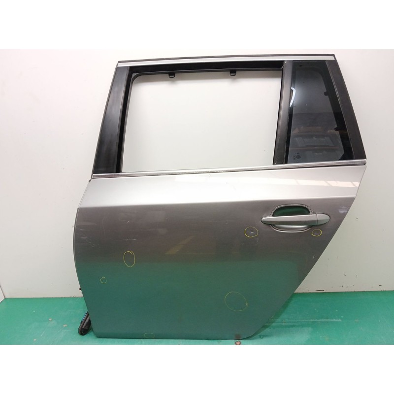 Recambio de puerta trasera izquierda para bmw 5 touring (e61) 520 d referencia OEM IAM 41527158501  