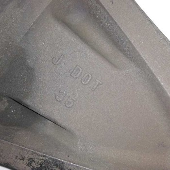 Recambio de llanta para lexus rx 400h referencia OEM IAM 4261A48020 18X7J ET35 4261148451