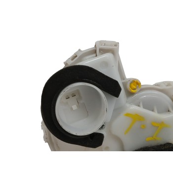 Recambio de cerradura puerta trasera izquierda para suzuki vitara 1.6 ddis glx 4x4 referencia OEM IAM 8230254P01  