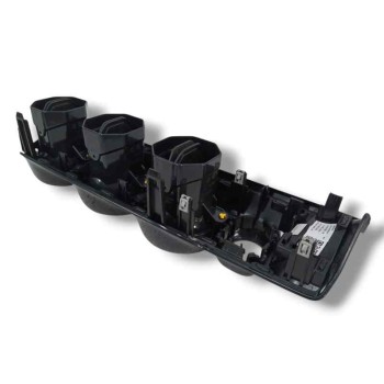 Recambio de rejilla aireadora para mercedes-benz gla (h247) gla 200 d (247.712) referencia OEM IAM A2476806202 CENTRAL A17783063