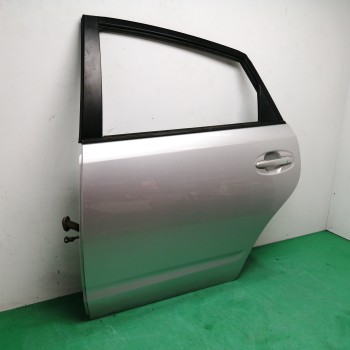 Recambio de puerta trasera izquierda para toyota prius (nhw20) 1.5 cat referencia OEM IAM  OBSERVAR FOTOS 