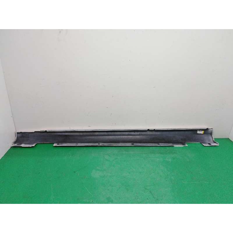 FALDON LATERAL LATERAL DERECHO