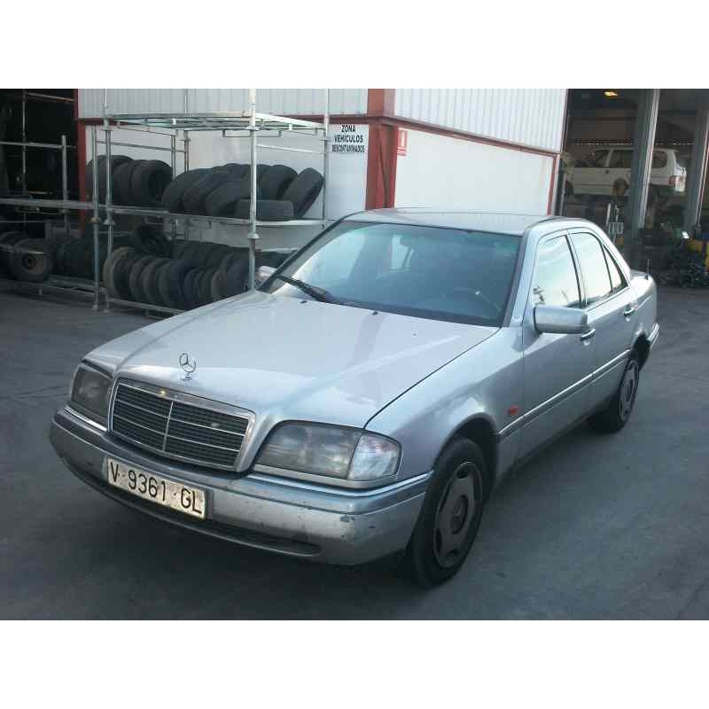 MERCEDES-BENZ CLASE C (W202) BERLINA