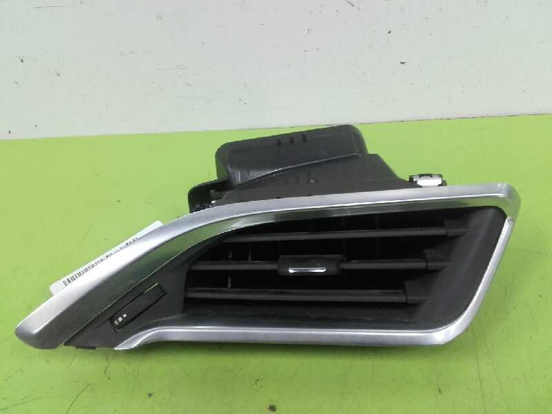 Recambio de rejilla aireadora para peugeot 2008 (--.2013) gt line referencia OEM IAM 9673131677 LADO DERECHO Recambio de rejilla aireadora para peugeot 2008 (--.2013) gt line referencia OEM IAM 9673131677 LADO DERECHO
