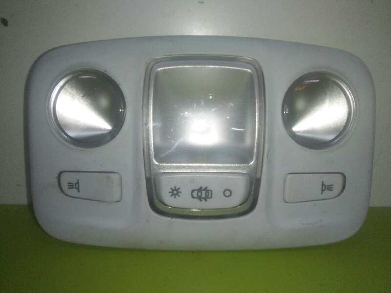 Recambio de luz interior para peugeot 2008 (--.2013) gt line referencia OEM IAM 96781444 Recambio de luz interior para peugeot 2008 (--.2013) gt line referencia OEM IAM 96781444