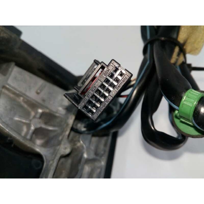 RETROVISOR DERECHO 6 CABLES