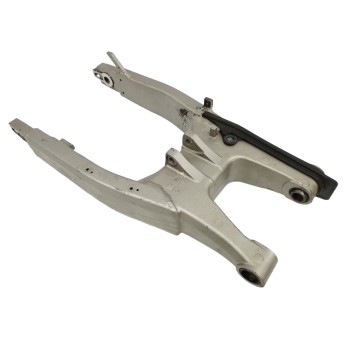 Recambio de basculante para honda cb/cbf 600 / 900 hornet /cbf 1000 referencia OEM IAM 52200MGFD00  