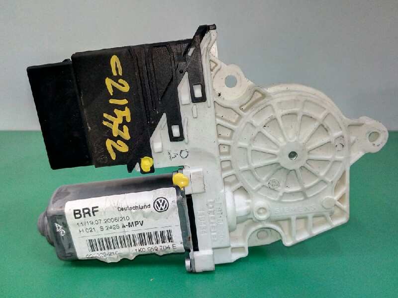 Recambio de motor elevalunas trasero derecho para volkswagen touran (1t1) traveller referencia OEM IAM 1K0959704E  