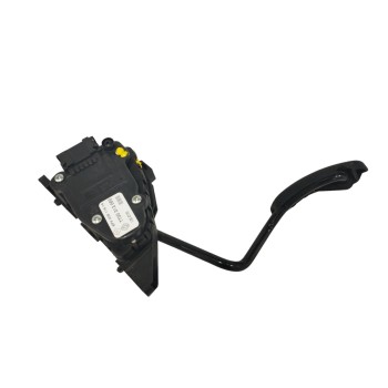 Recambio de pedal acelerador para renault trafic caja cerrada (ab 4.01) 1.9 diesel referencia OEM IAM 7700313060 6PV00811914 