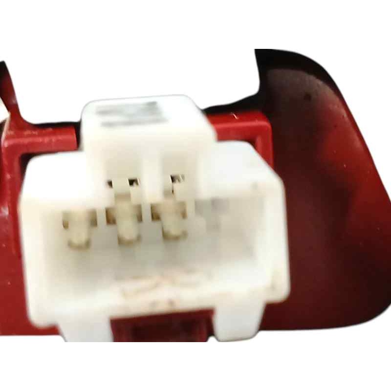 PILOTO TRASERO DERECHO INTERIOR