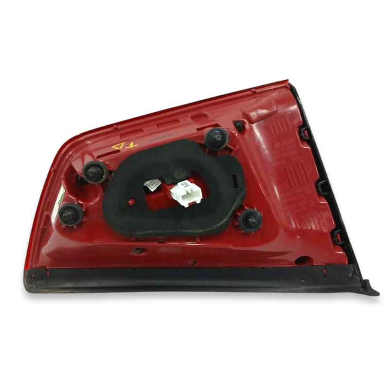 PILOTO TRASERO DERECHO INTERIOR