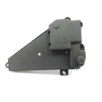 Recambio de caja reles / fusibles para bmw serie 5 berlina (e60) 2.0 16v diesel referencia OEM IAM 6906618 690661901 