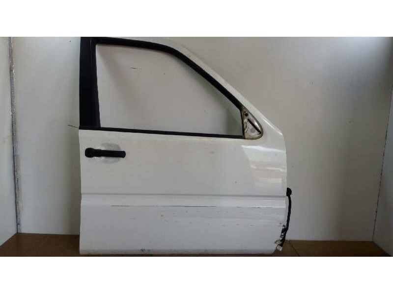 Recambio de puerta delantera derecha para nissan terrano/terrano.ii (r20) comfort referencia OEM IAM   