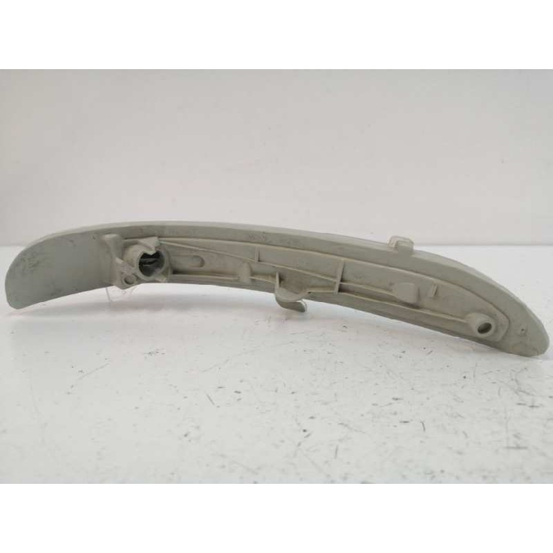 PILOTO LATERAL DERECHO INTERMITENTE RETROVISOR