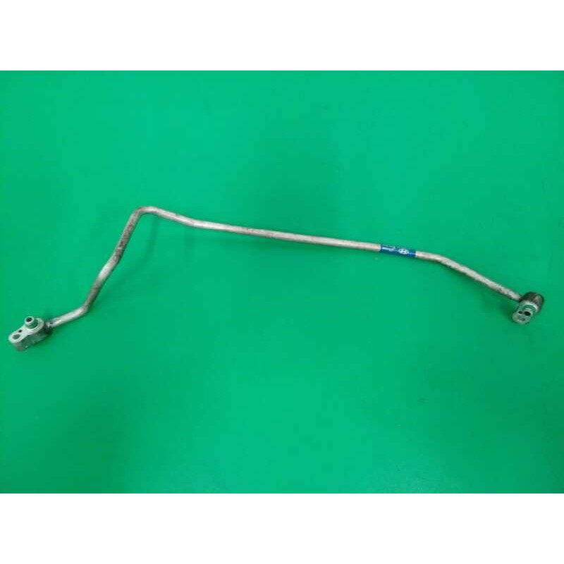 Recambio de tubos aire acondicionado para hyundai h 1 2.5 crdi cat referencia OEM IAM 977614A400  