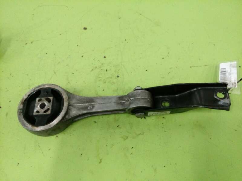 Recambio de soporte motor trasero para audi a1 sportback (8xa) attraction referencia OEM IAM 6Q0199851AP  6Q0199851AP
