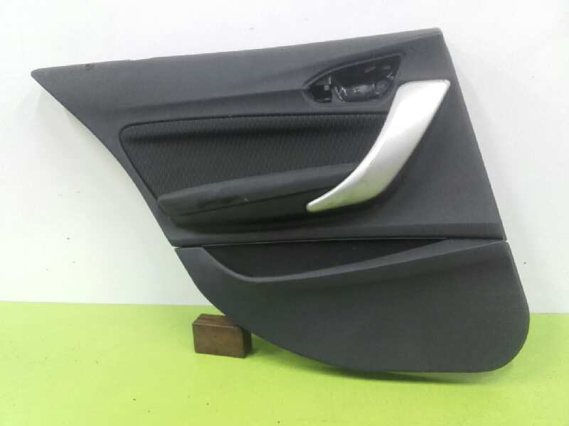 Recambio de guarnecido puerta trasera izquierda para bmw serie 1 lim. 5-trg. (f20) 116d ed referencia OEM IAM 51427271979  