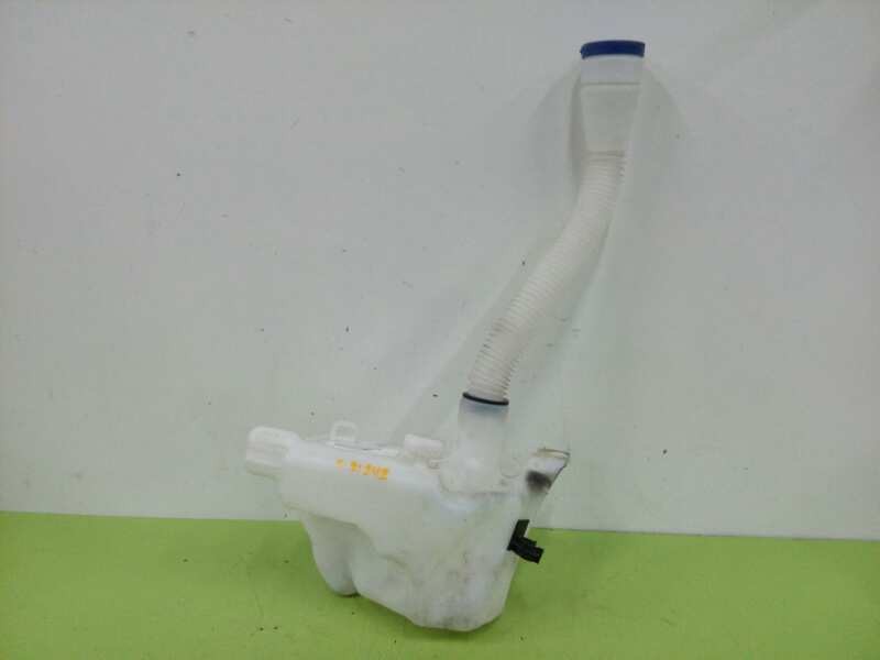 Recambio de deposito limpia para peugeot partner tepee active 1.2 pure tech 110 referencia OEM IAM 9671568380 Recambio de deposito limpia para peugeot partner tepee active 1.2 pure tech 110 referencia OEM IAM 9671568380