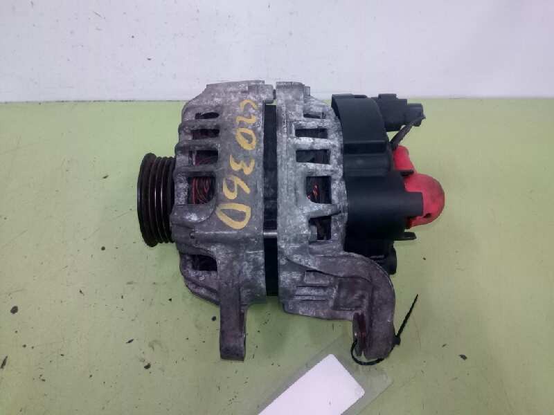 Recambio de alternador para nissan micra (k12e) acenta referencia OEM IAM 23100AX62A 2542927A 80A