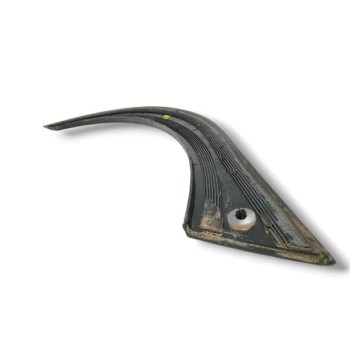 Recambio de aletin trasero izquierdo para seat arona (kj7, kjp) 1.0 tsi referencia OEM IAM 6F9853817  