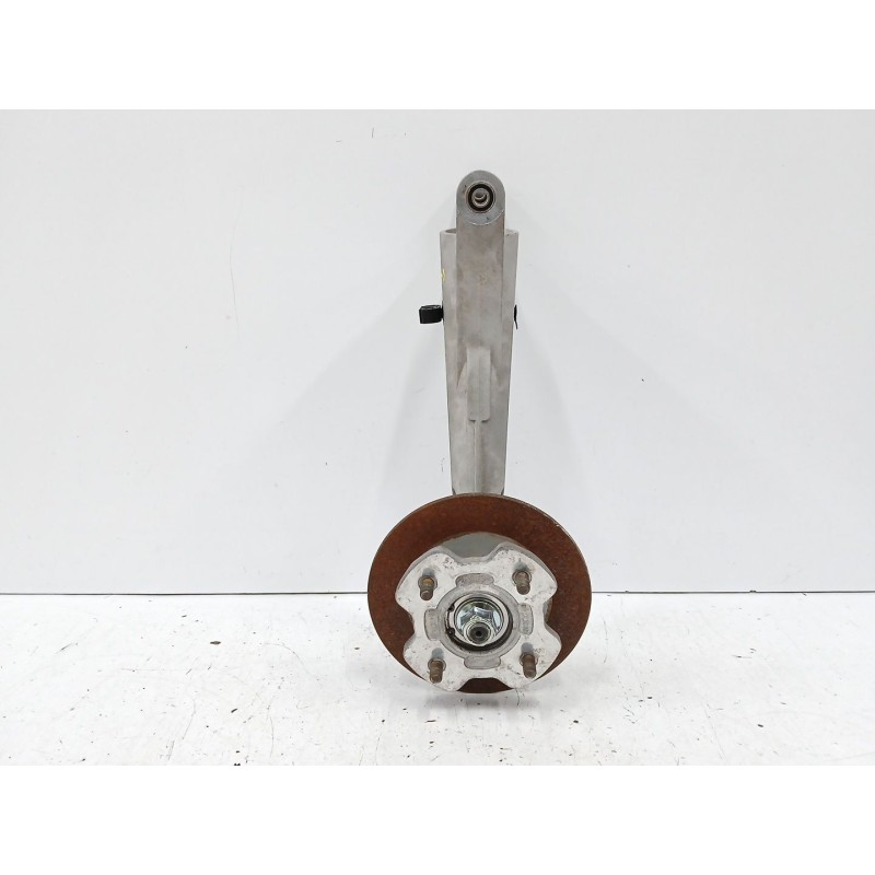 Recambio de mangueta trasera derecha para microcar m.go 0.5 referencia OEM IAM   