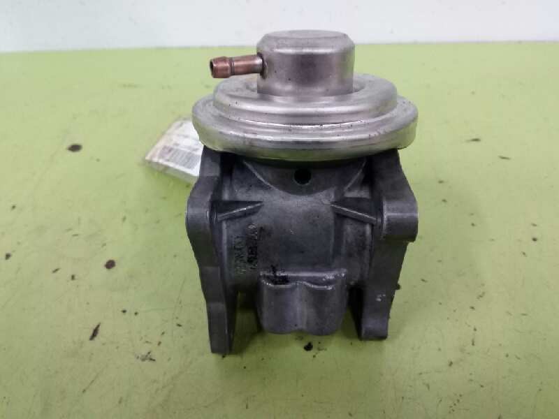 Recambio de valvula egr para seat altea xl (5p5) stylance / style referencia OEM IAM 038131501AN 038129637C TIRAR