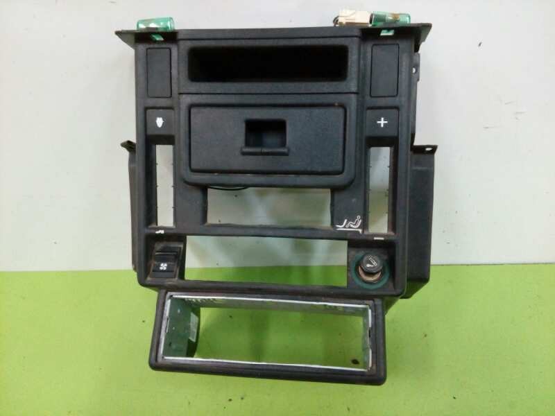 Recambio de consola central para citroën c15 d familiale referencia OEM IAM   
