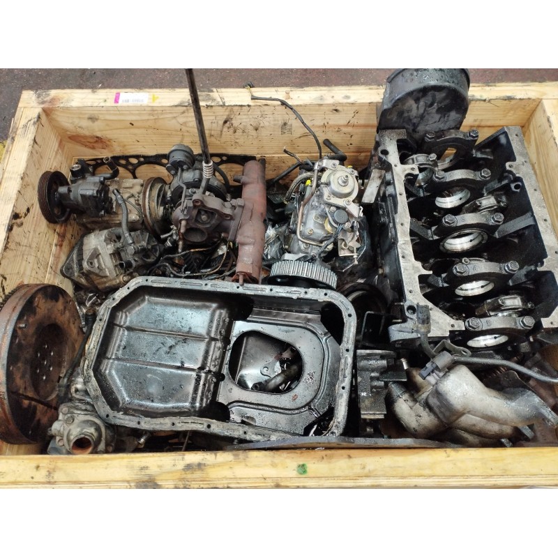 Recambio de despiece motor para hyundai h 1 h 1 combi con quinta puerta referencia OEM IAM D4BH BOMBA MECANICA N4 