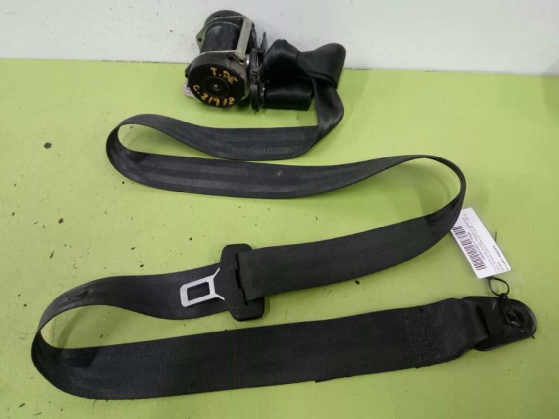 Recambio de cinturon seguridad trasero derecho para land rover discovery 4 tdv6 se referencia OEM IAM 8H22F611B68ABW 608077800 Recambio de cinturon seguridad trasero derecho para land rover discovery 4 tdv6 se referencia OEM IAM 8H22F611B68ABW 608077800