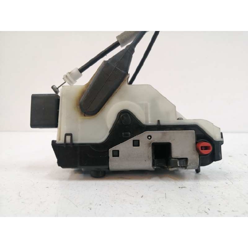 CERRADURA PUERTA TRASERA DERECHA