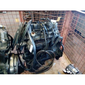 Recambio de despiece motor para hyundai h 1 h 1 combi con quinta puerta referencia OEM IAM D4BH BOMBA MECANICA N4 