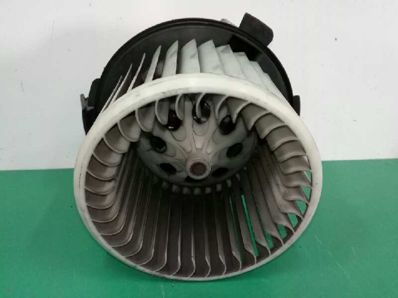 Recambio de motor calefaccion para peugeot 307 (s1) xr clim plus referencia OEM IAM 593220400  