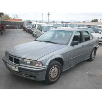 bmw serie 3 berlina (e36) del año 2004