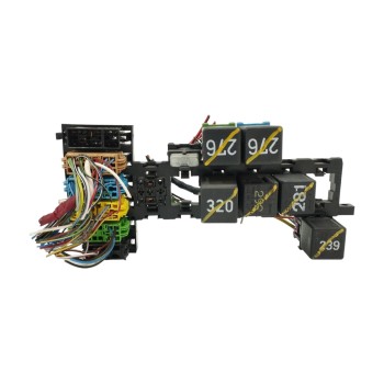 Recambio de caja reles / fusibles para audi 200 c3 avant (447, 448) 2.2 20v turbo quattro referencia OEM IAM 893937503  