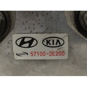 Recambio de bomba direccion para kia sportage 2.0 crdi referencia OEM IAM 571002E300  