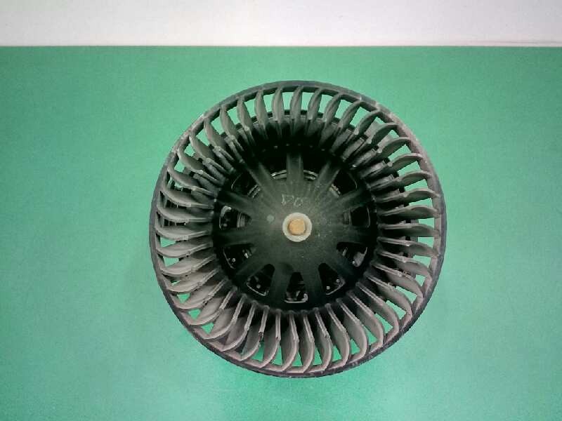 Recambio de motor calefaccion para peugeot 307 (s1) xr clim referencia OEM IAM B6830  