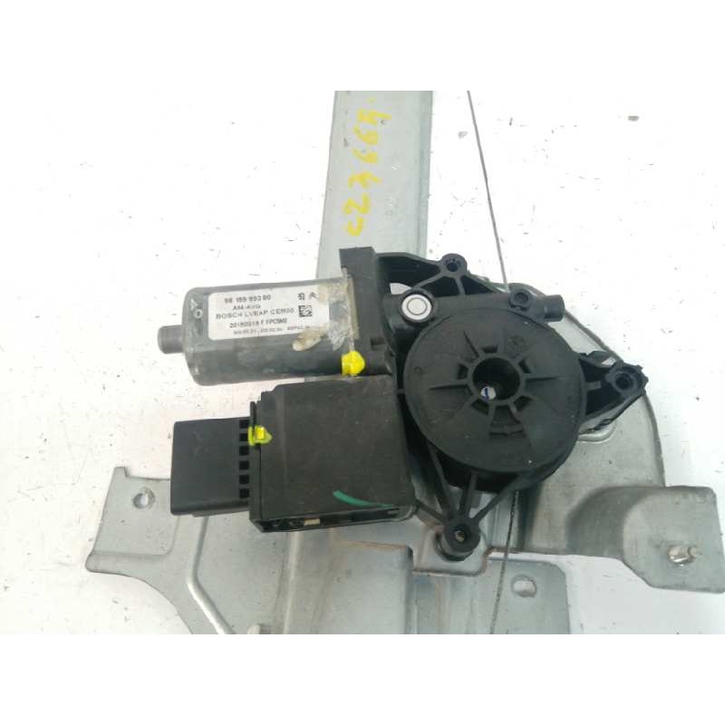 ELEVALUNAS DELANTERO IZQUIERDO