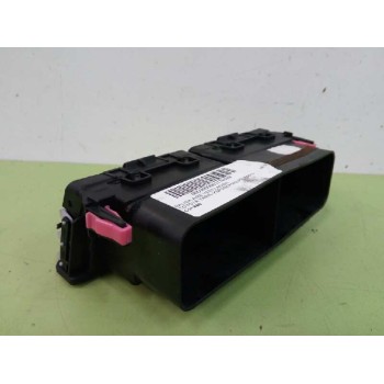 Recambio de rejilla aireadora para toyota yaris (ksp9/scp9/nlp9) básico referencia OEM IAM  CENTRAL 