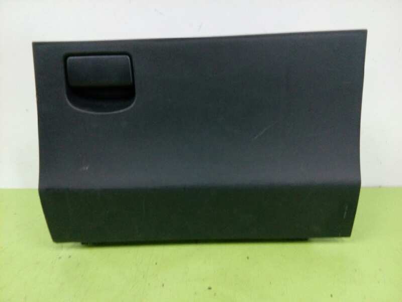 Recambio de guantera para toyota yaris (ksp9/scp9/nlp9) básico referencia OEM IAM 555500D060  