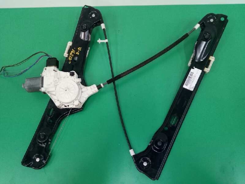 Recambio de elevalunas delantero derecho para bmw serie 3 touring (e91) 320d referencia OEM IAM FUNDA 7140588E CARIBE FUNDA