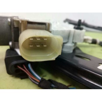 Recambio de elevalunas delantero izquierdo para bmw serie 3 touring (e91) 320d referencia OEM IAM FUNDA 7140587E CARIBE FUNDA