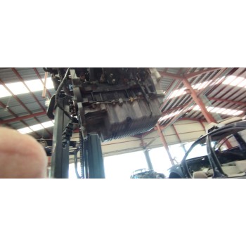 Recambio de despiece motor para kia carens (un) active referencia OEM IAM D4EA  